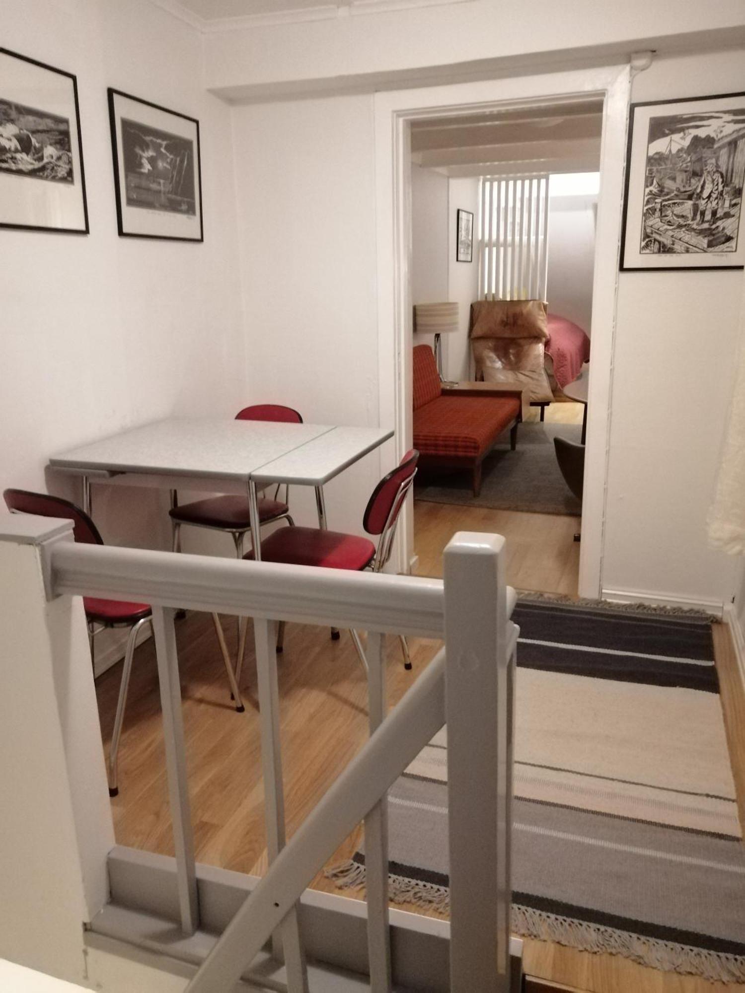 Sjarmerende Og Lysfylt Midt I * Tromsø